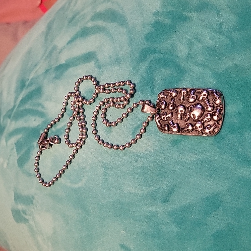 Dog tag necklace